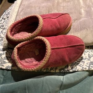 UGG Pink and Tan Cozy sleeper with Plush Lining
